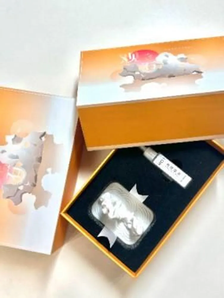 Creative products from haowu jiangnan